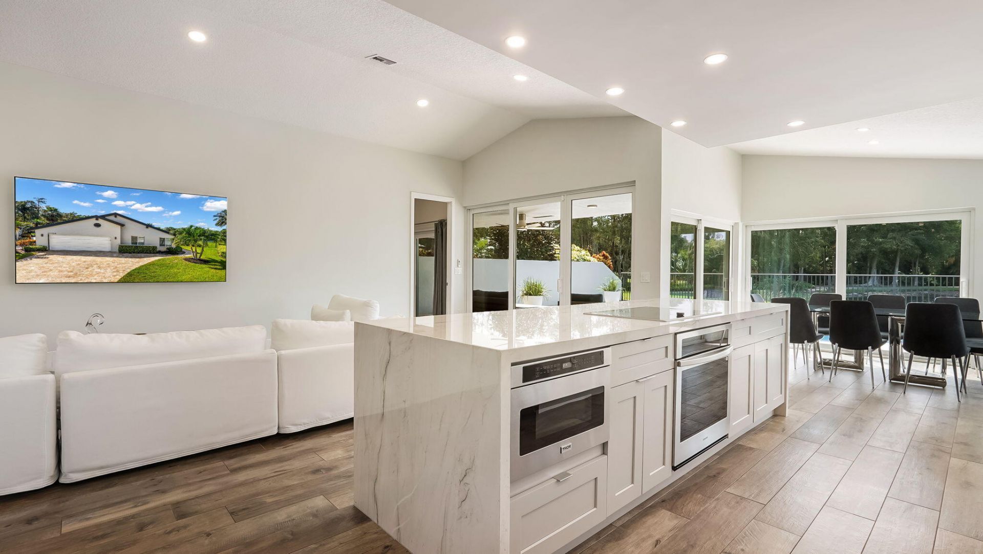 21464 Bridgeview Drive, Boca Raton, FL 33428 Photo
