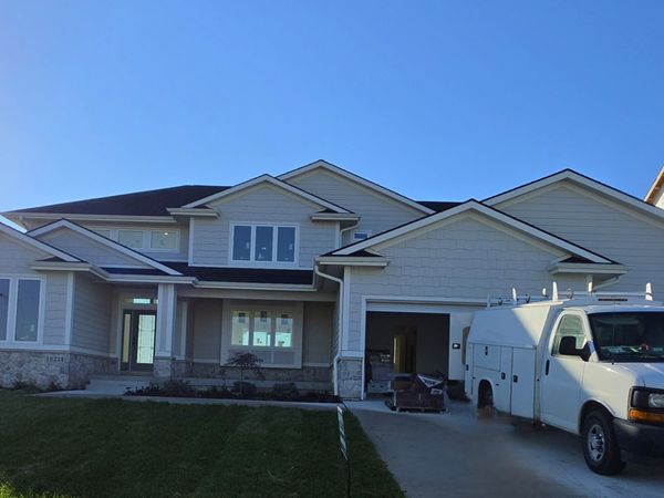 16224 Sharon Drive, Urbandale, IA 50323