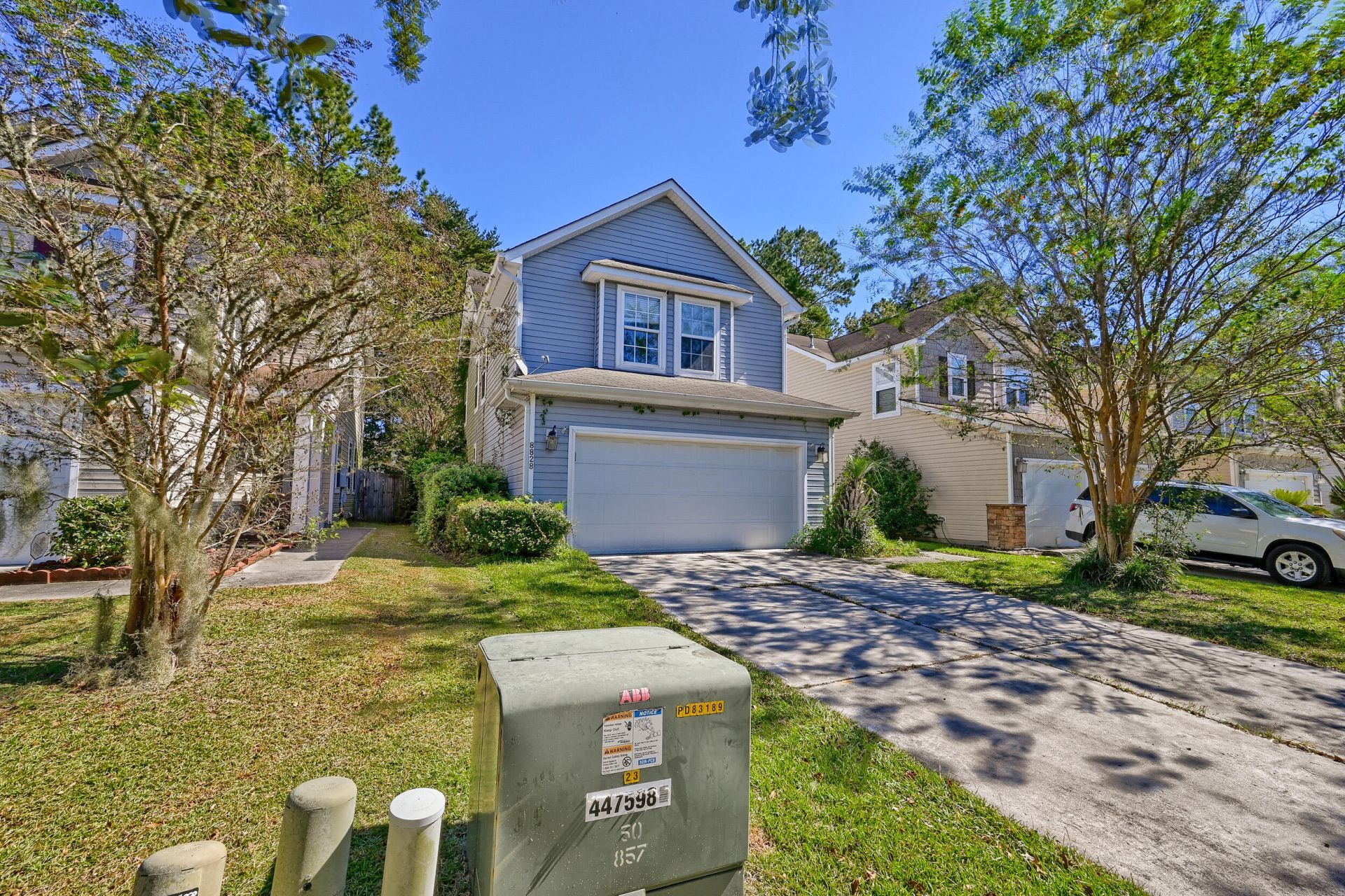 8828 Shadowglen Drive Photo 26