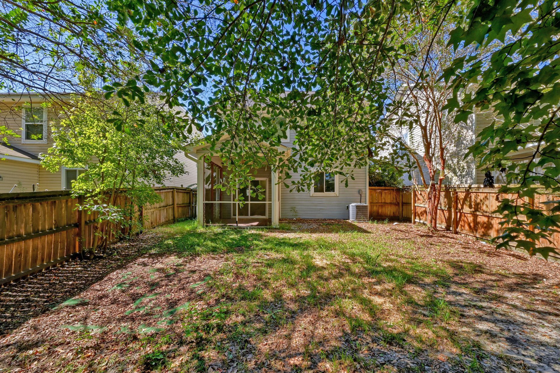 8828 Shadowglen Drive Photo 43