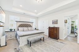 470 Eagleview Drive photo 4