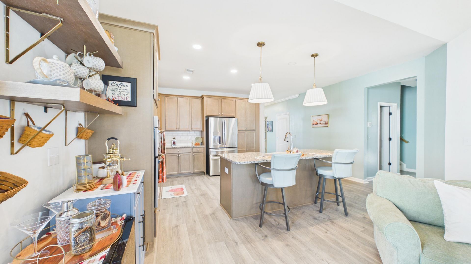 470 Eagleview Drive Photo 5