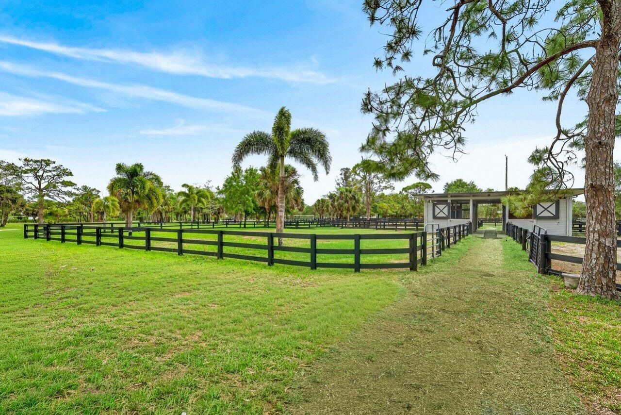 2741 Buck Ridge Trail, Loxahatchee, FL 33470 Photo