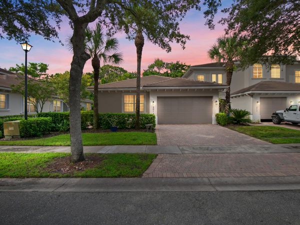 6435 BELLA Circle, Unit 201, Boynton Beach, FL 33437