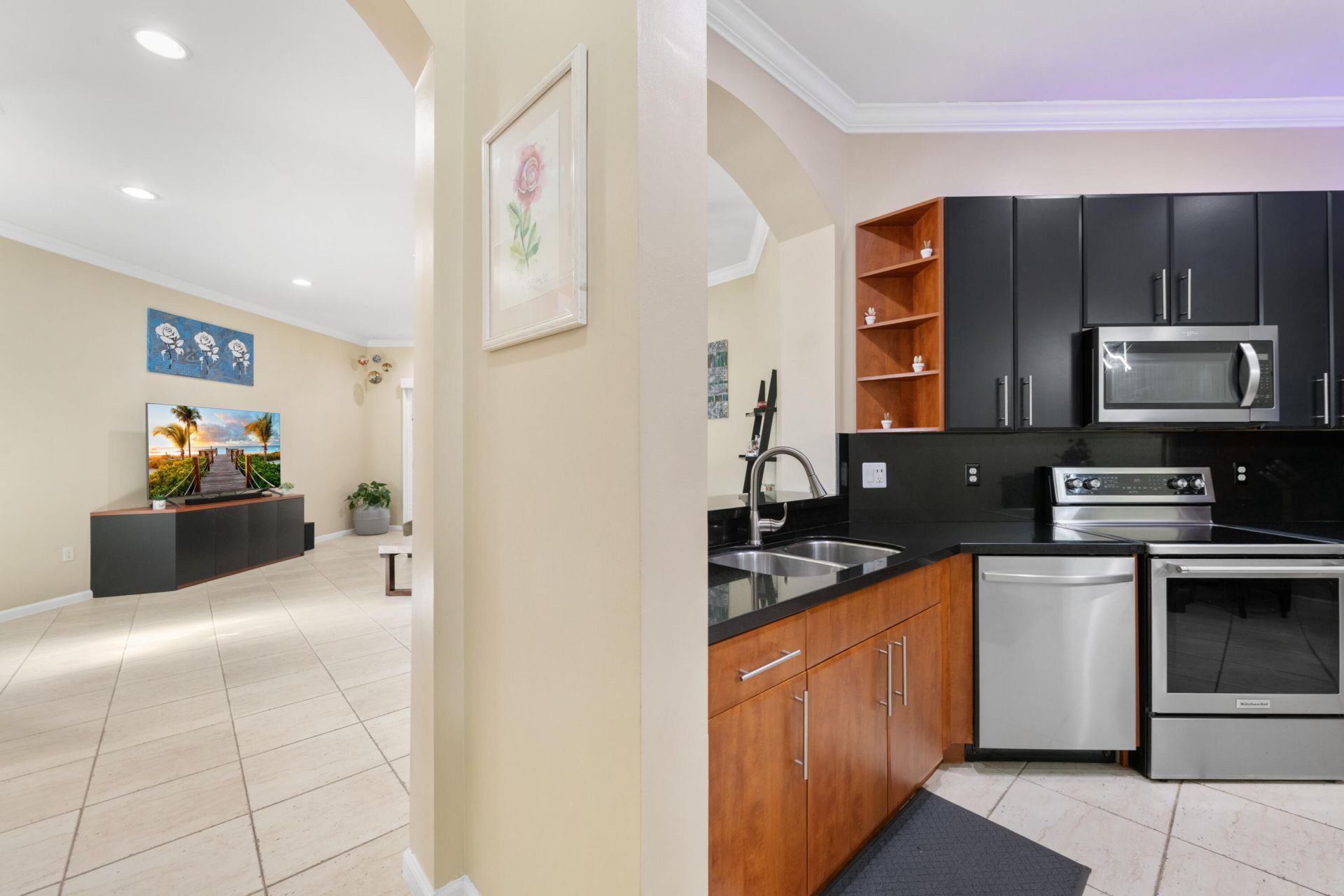 6435 Bella Circle, Unit 201, Boynton Beach, FL 33437 Photo