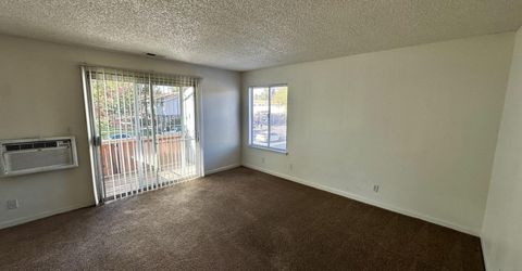 4606 Neil Road, Unit APT 200, Reno, NV 89502 Photo