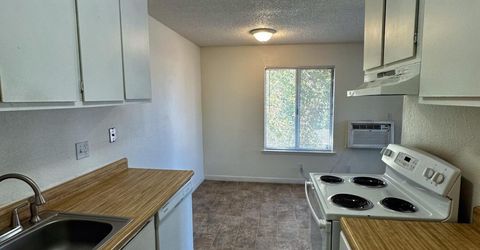 4606 Neil Road, Unit APT 200, Reno, NV 89502 Photo