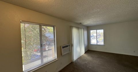 4606 Neil Road, Unit APT 200, Reno, NV 89502 Photo