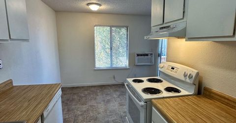 4606 Neil Road, Unit APT 200, Reno, NV 89502 Photo