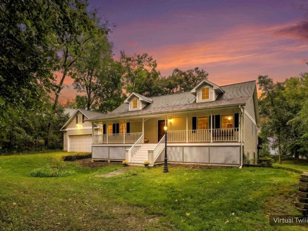 W11492 Lake Drive, Randolph, WI 53956