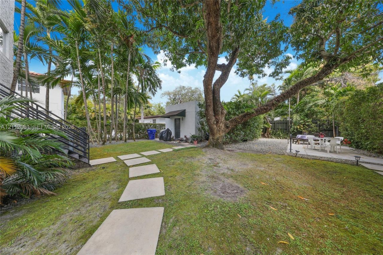 333 SW 30th Rd , Unit 5, Miami, FL 33129 Photo