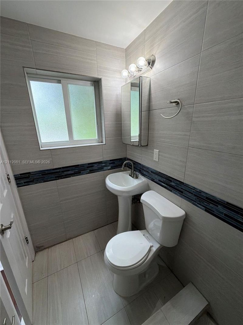 333 SW 30th Rd , Unit 5, Miami, FL 33129 Photo