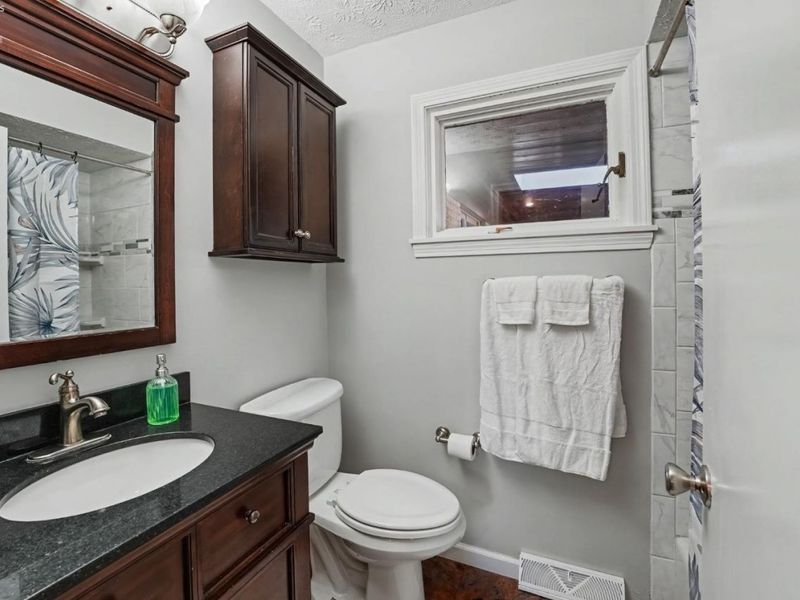 168 Orchard Hill Dr, Amherst, OH 44001 Photo 18
