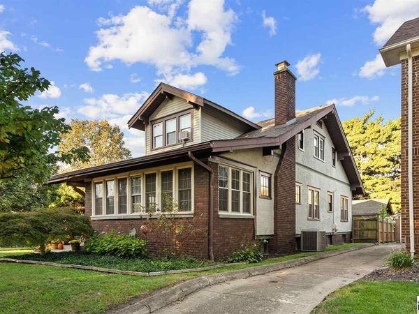 51 S 23rd, Terre Haute, IN 47803