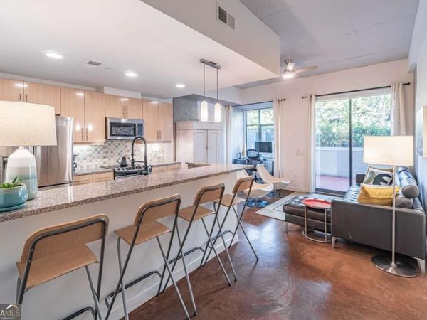 335 W Ponce De Leon Avenue, Unit 205, Decatur, GA 30030
