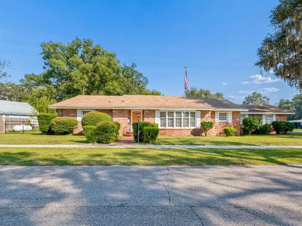 725 WELLER AVE SE, Live Oak, FL 32064