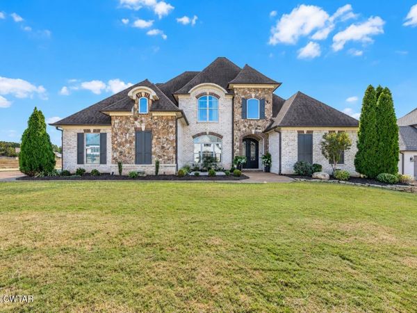 24 Swanbourne Cove , Jackson, TN 38305