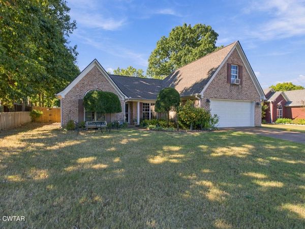 65 Siesta Drive, Jackson, TN 38305