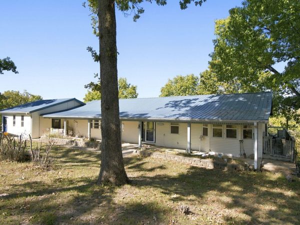 141 Edgewood Drive , Ridgedale, MO 65739
