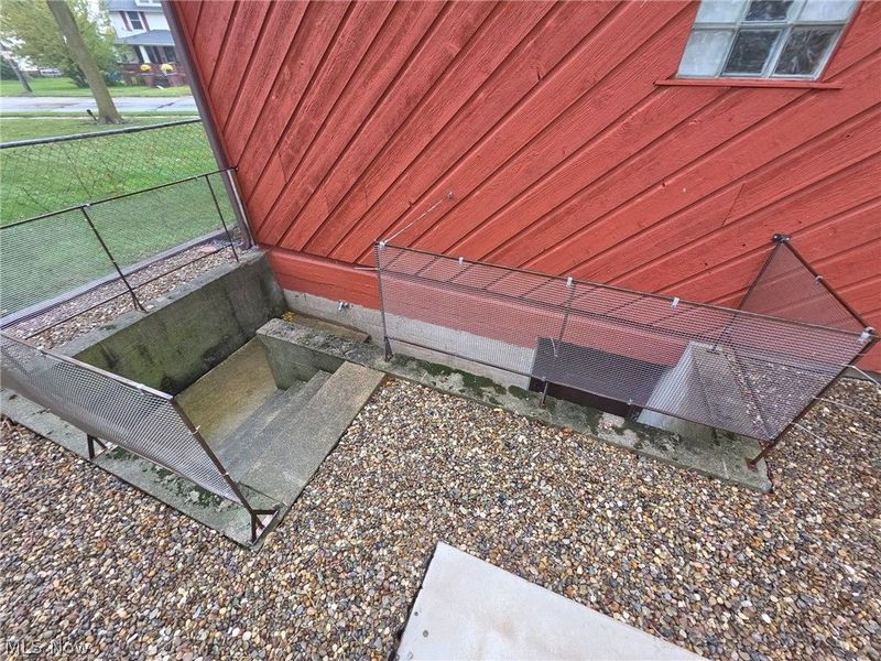 1319 W Erie Avenue, Lorain, OH 44052 Photo 48