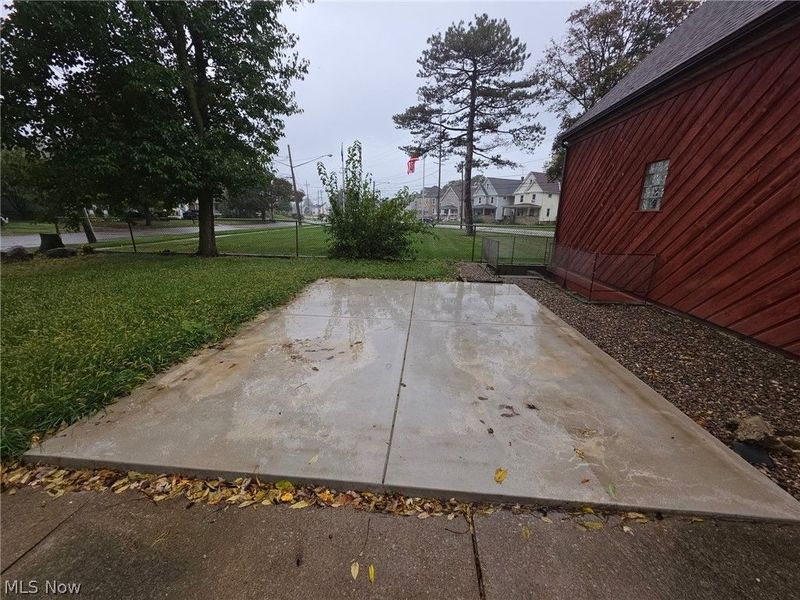 1319 W Erie Avenue, Lorain, OH 44052 Photo 9