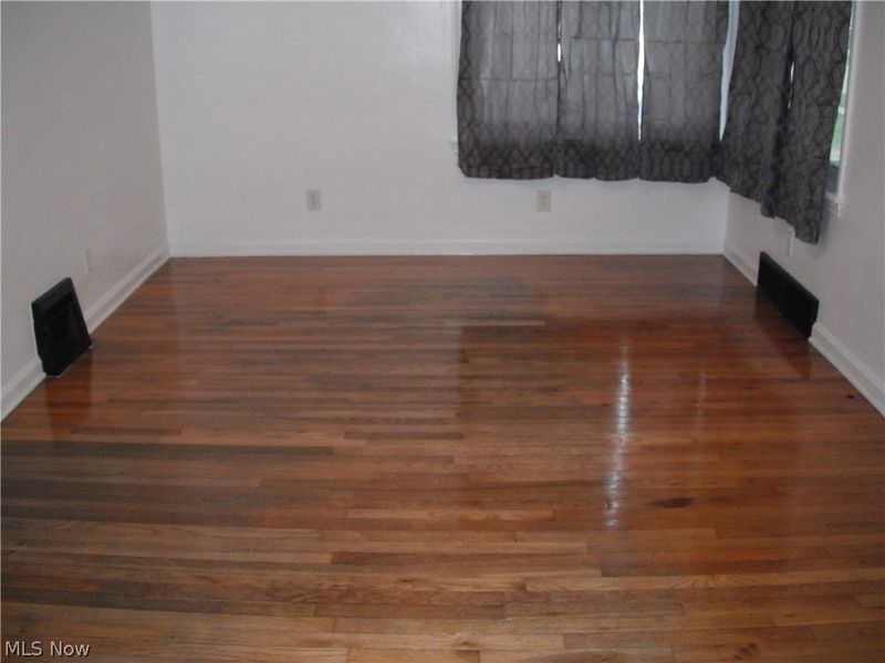 1382 Madison Avenue, Lorain, OH 44053 Photo 5