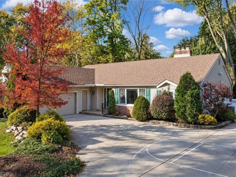 2443 Ridgewood Road , Akron, OH 44313 Photo 3