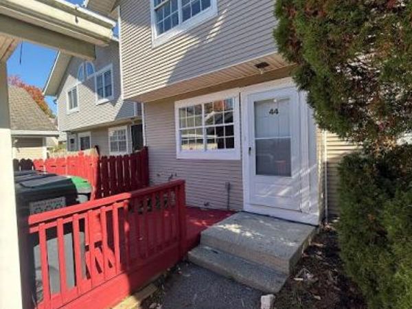 44 Brookside Drive W, Harriman, NY 10926