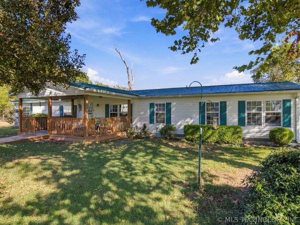 13526 S Highway 10 , Wyandotte, OK 74370