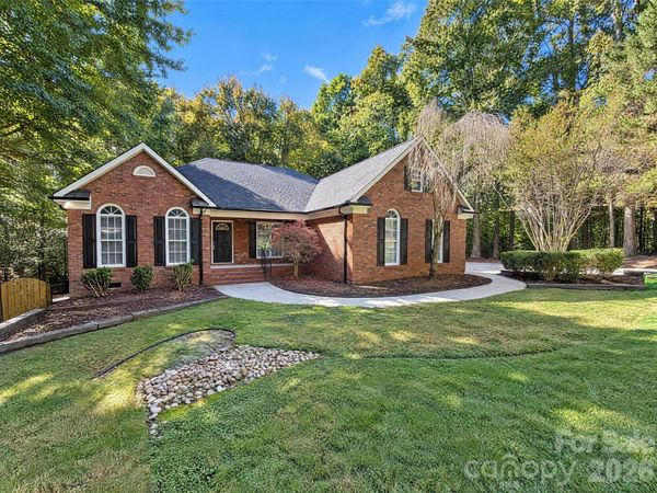 11113 Asbury Chapel Road , Huntersville, NC 28078