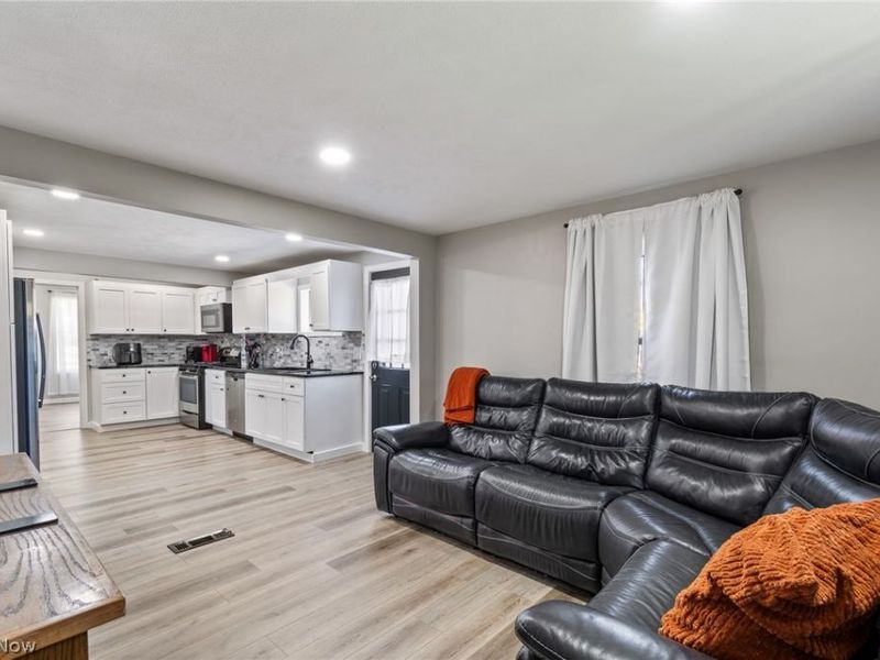 14782 Hametown Road, Doylestown, OH 44230 Photo 5