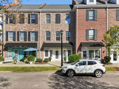 2798 Howard Ave. , Myrtle Beach, SC 29577