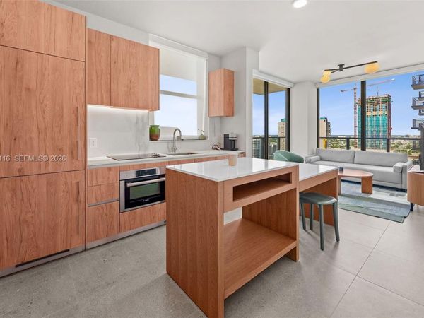 11 NE 6th St , Unit 2214, Miami, FL 33132