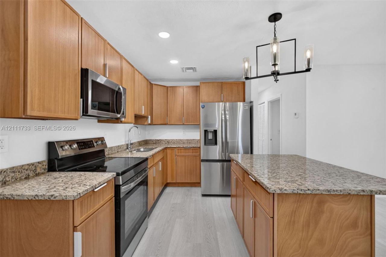 840 W 4th St , Riviera Beach, FL 33404 Photo