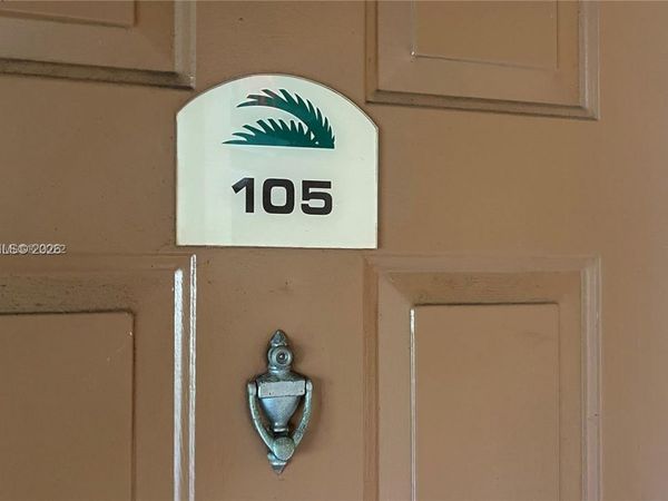 Unit 105, Pembroke Pines, FL 33025