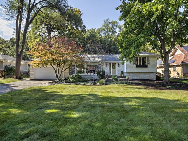 1650 Forest Drive , Glenview, IL 60025