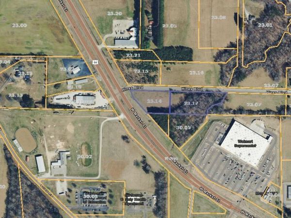 64 HWY, Bolivar, TN 38008