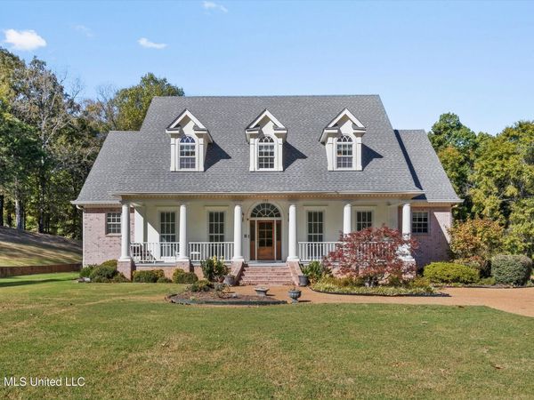 193 E Crockett Loop, Hernando, MS 38632