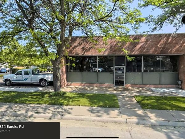 1814 Eureka Road, Wyandotte, MI 48192