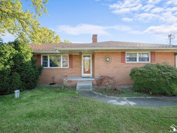 399 W Temperance Road, Temperance, MI 48182