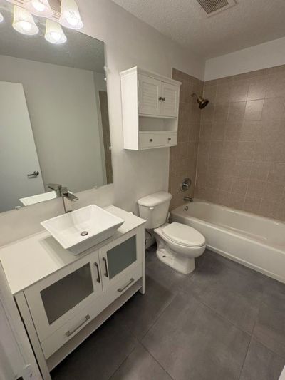1115 3 Rd Avenue, Unit C 101, Vero Beach, FL 32960 Photo