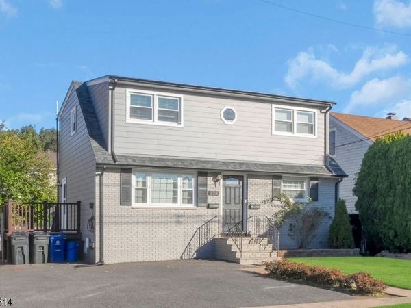 231 Philip Ave, Elmwood Park, NJ 07407