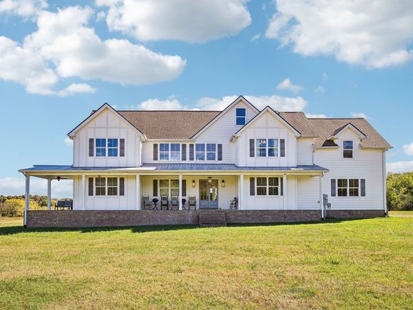 945 Swindell Hollow Rd , Lebanon, TN 37090