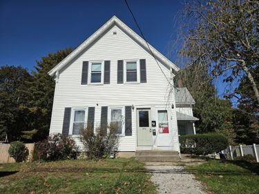40 Cliff Street, Unit 2, Rockland, MA 02370