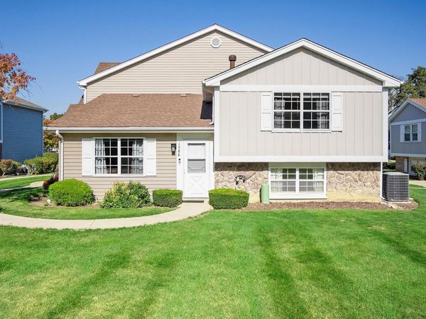1588 Timber Trail , Unit 23A, Wheaton, IL 60189