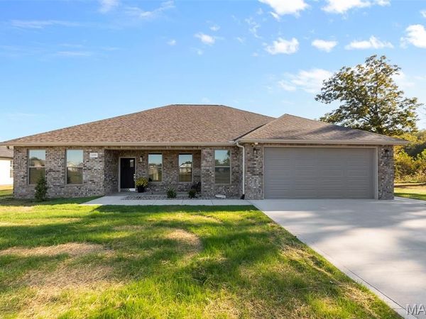 109 Beau Drive, Scott City, MO 63780