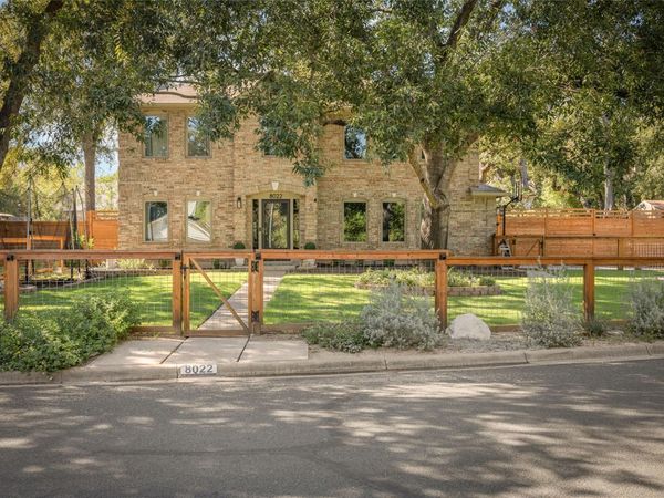 8022 Doe Meadow DR, Austin, TX 78749