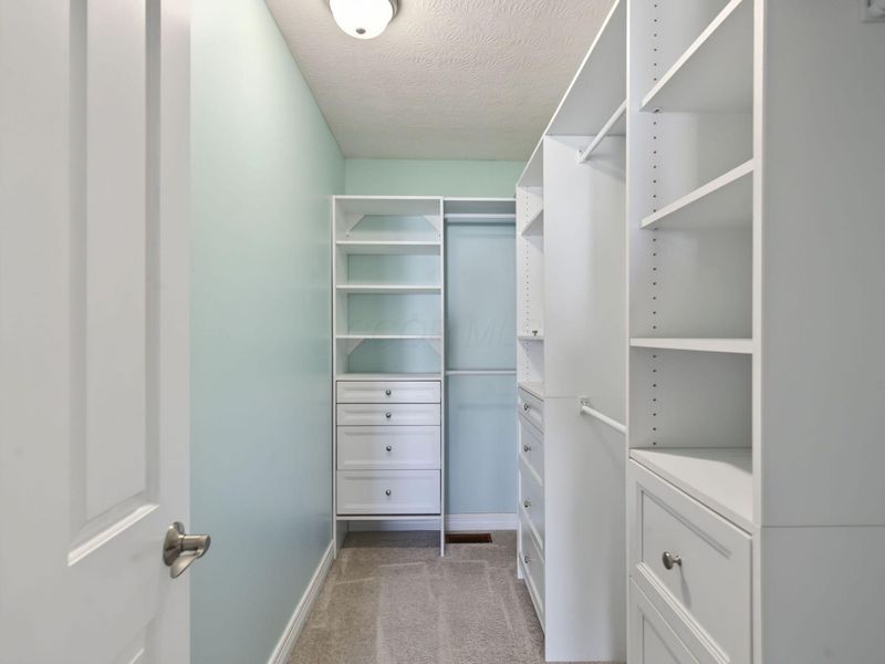 8833 Meadow Grass Lane, Lewis Center, OH 43035 Photo 20