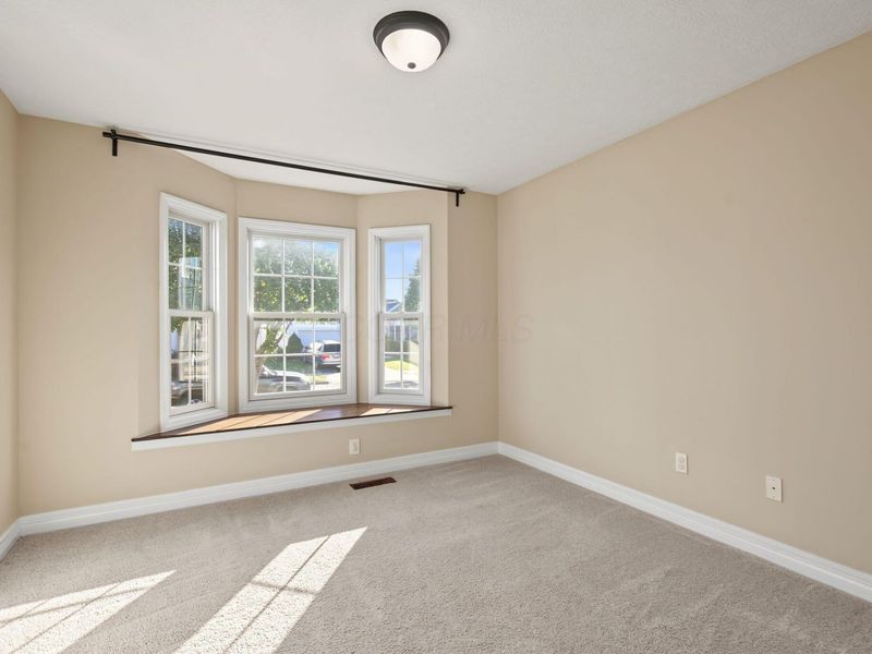8833 Meadow Grass Lane, Lewis Center, OH 43035 Photo 21