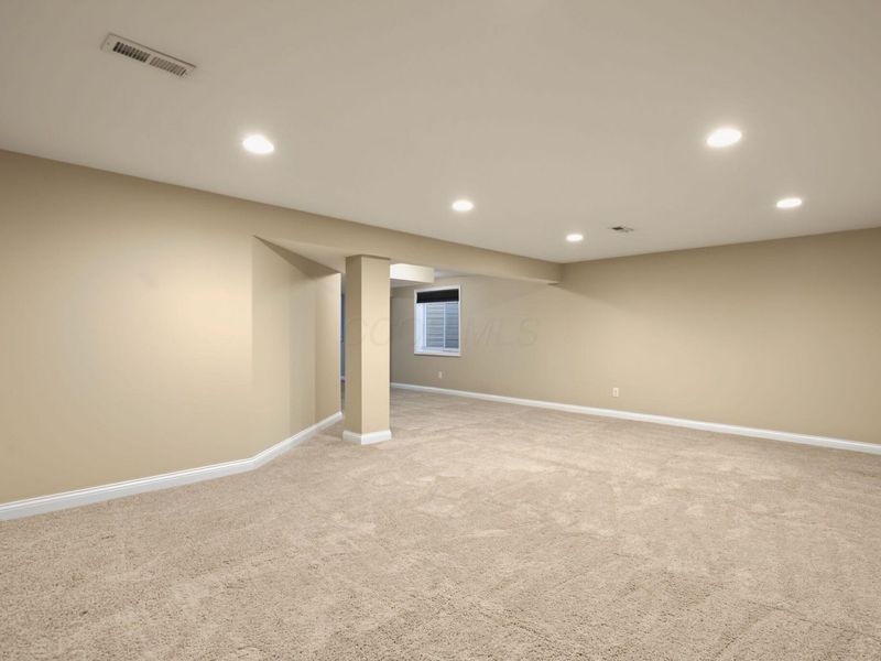 8833 Meadow Grass Lane, Lewis Center, OH 43035 Photo 34